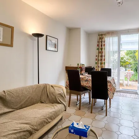Дом отдыха 3 Bedroom Lovely In *
