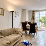 Holiday home 3 Bedroom Beautiful Home In Lagord *