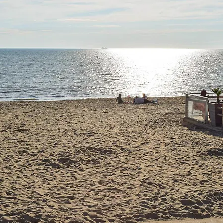 3 Bedroom Awesome In *