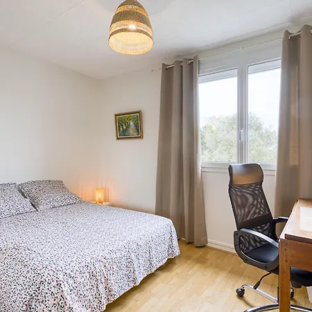 3 Bedroom Lovely Home In Lagord Hébergement de vacances Lagord